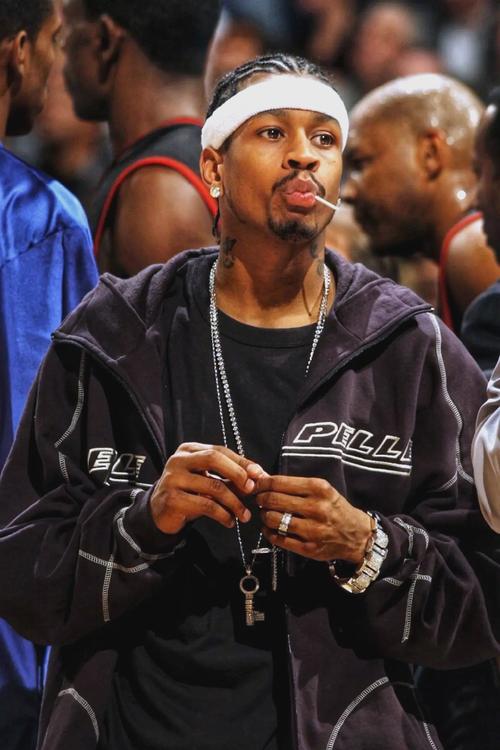 职业球员打野球就是在欺负人，太轻松了（职业球员打野球，简直是降维打击）