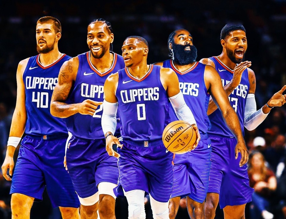 2025中超射手榜：法比奥金靴，卡扎和莱昂纳多分列二三名（2025中超射手榜揭晓：法比奥加冕金靴，卡扎与莱昂纳多分列二三位）