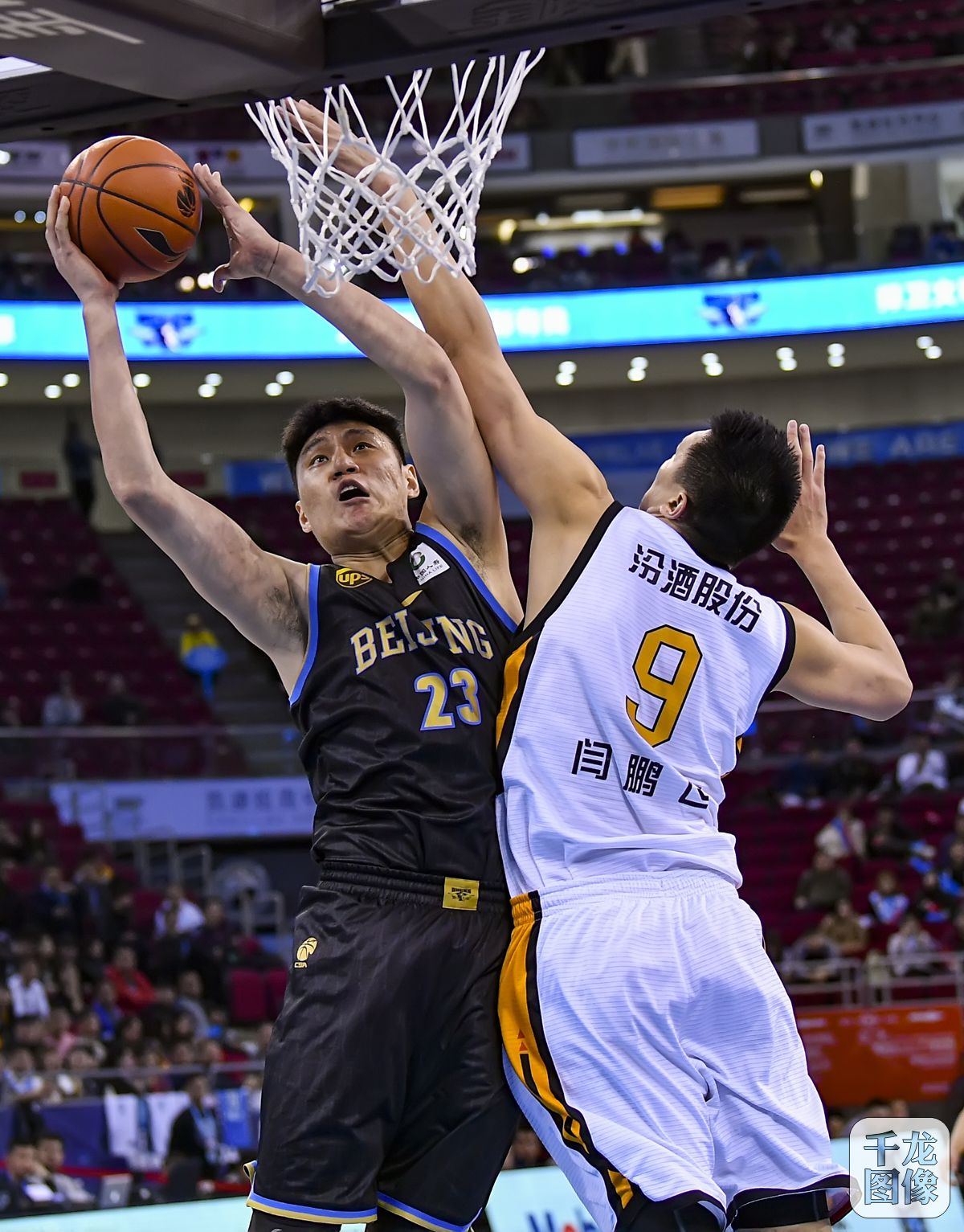 世欧预半场：拜亚姆破门，罗西乌龙，罗马尼亚3-1圣马力诺（世预赛欧洲区半场：拜亚姆破门、罗西乌龙，罗马尼亚3-1暂领先圣马力诺）