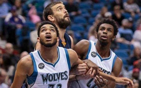 吉罗纳门将危机！利瓦科维奇欲离队 两大门神成替补目标（吉罗纳门线告急：利瓦科维奇寻求离队，俱乐部锁定两名门将补强）