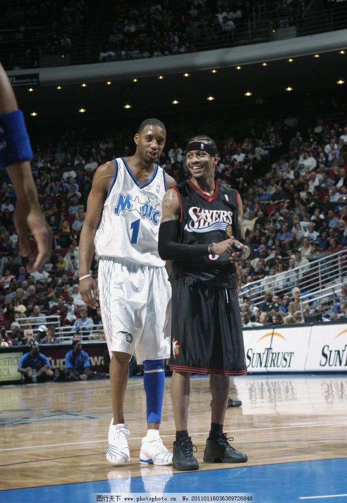 埃贝尔：随着每一次成功拜仁变得更稳定、自信；世俱杯是礼物（埃贝尔：连连告捷令拜仁愈发稳健自信，世俱杯是一份奖励）