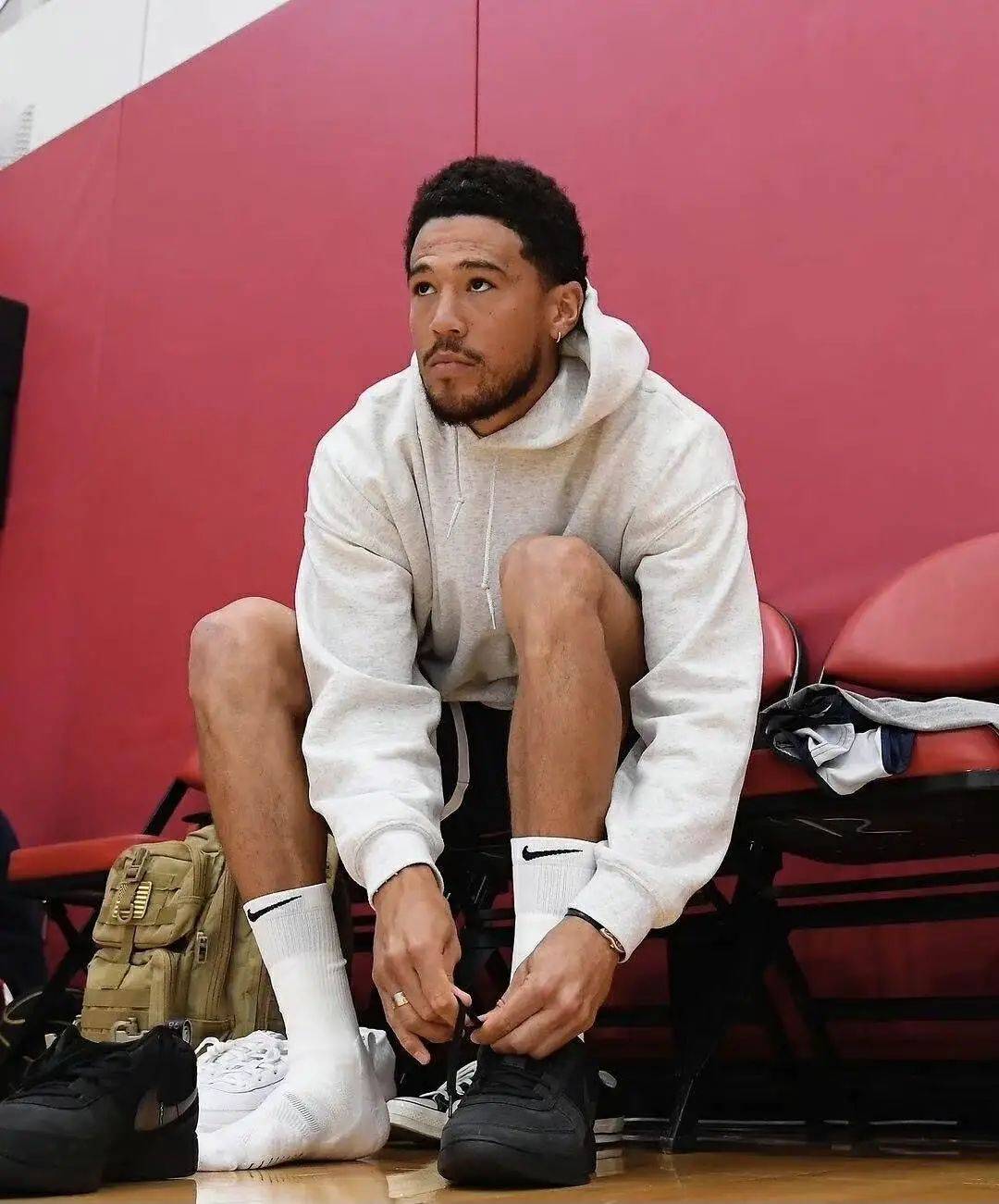 5场零封，秦子牛：自己发挥得还不错，主要是团队踢得非常好（五场零封！秦子牛：我发挥尚可，关键在团队出色）