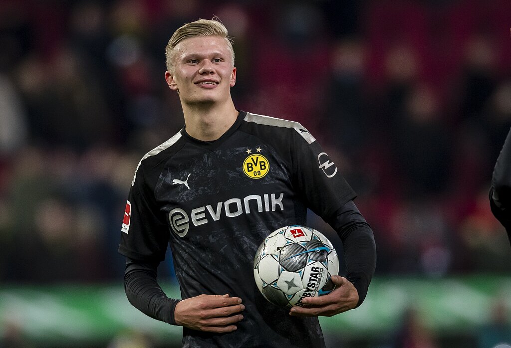 亚冠关键战前瞻：布里兰主场势冲出线 江原FC客场寻机抢分（亚冠重磅对决前瞻：布里兰主场剑指晋级，江原FC客场力图抢分）