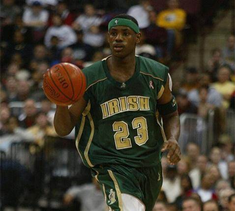 阿莫林：谢什科伤病需缺阵数周，英超的赛事环境和以往不同（阿莫林称谢什科将因伤缺阵数周，英超赛场环境已与过去不同）