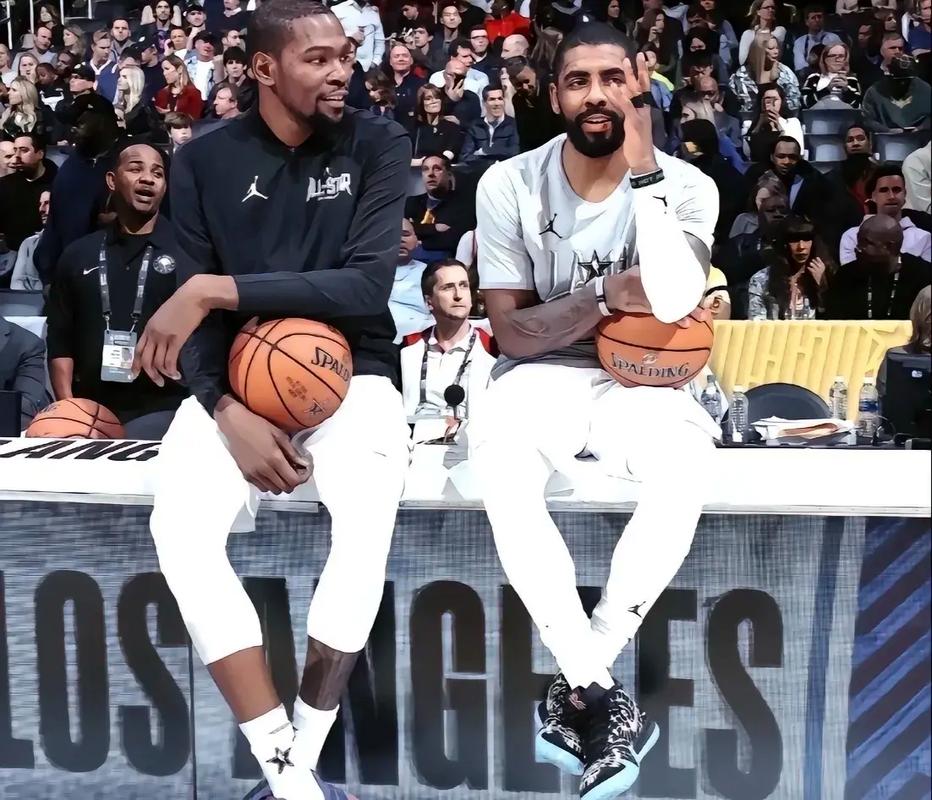 港媒：虽无缘亚洲杯，但港足总依旧为港队发放了100万奖金（港媒：港队无缘亚洲杯，足总仍向球队发放100万元奖金）