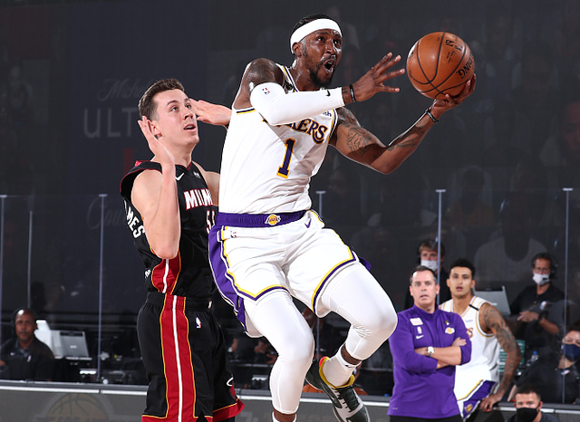 北青：约十人获国足新帅面试资格，邵佳一、李霄鹏等在列（北青：国足新帅面试名单约10人，邵佳一、李霄鹏等入围）