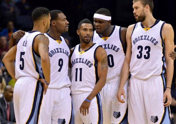 塔利亚菲科：期待与亚马尔PK，不排除未来去西班牙踢球（塔利亚菲科：盼与亚马尔过招，未来不排除前往西班牙踢球）