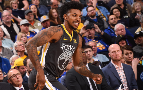 托辛：争冠永远是我们的目标；国际比赛日后早场比赛并不容易（托辛：我们始终以冠军为目标；国际比赛日后的早场确实难打）