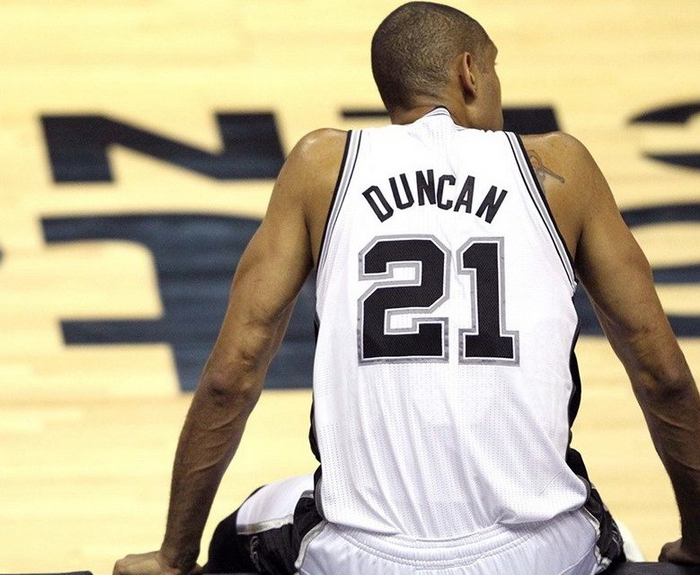 意媒：尤文冬窗很难签下贝尔纳韦，其3千万身价是主要障碍（意媒：尤文冬窗难签贝尔纳韦，3000万标价成最大阻碍）