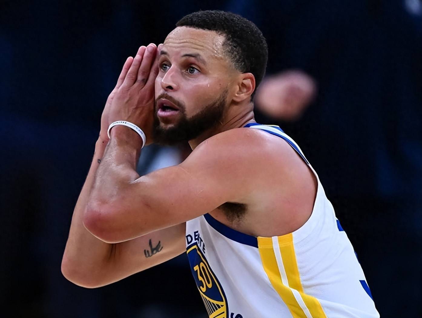 齐达内晒教学樊振东法语视频：西语相当不错，法语还得练练（齐达内晒教樊振东法语视频：西语表现佳，法语仍待提升）