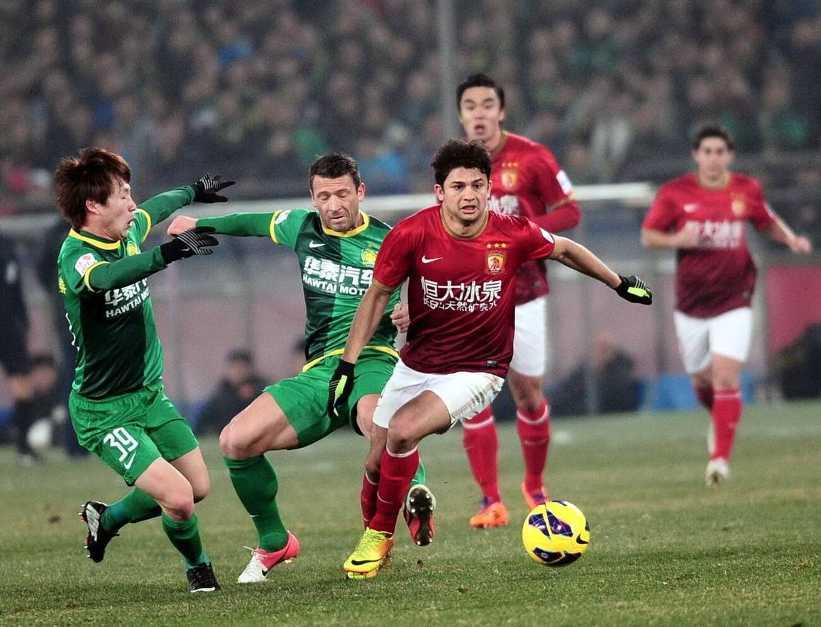 克林斯曼：菲尔克鲁格去米兰很不错，德国在明年世界杯需要他（克林斯曼：菲尔克鲁格若赴米兰是明智之选，德国队明年世界杯需要他）